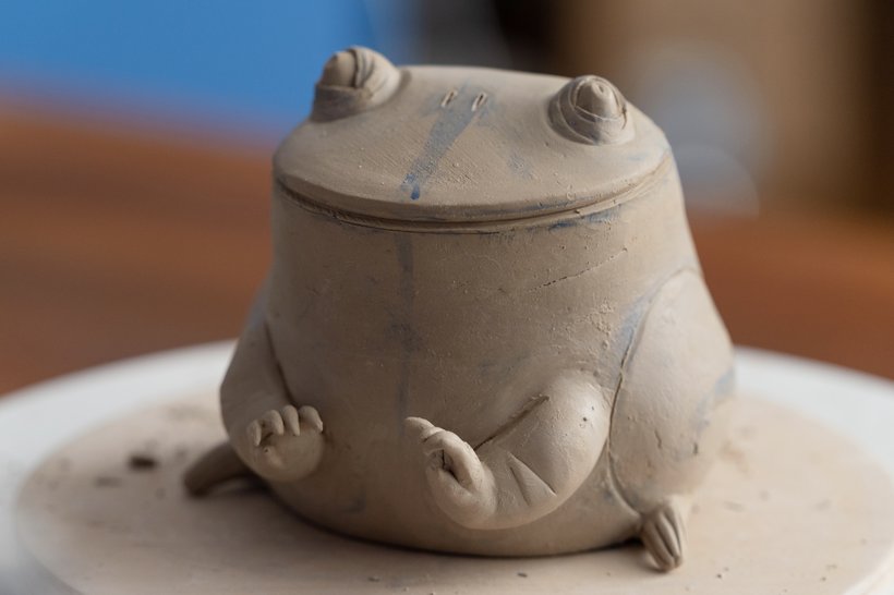 Design dei personaggi in ceramica: esplora il colore e la